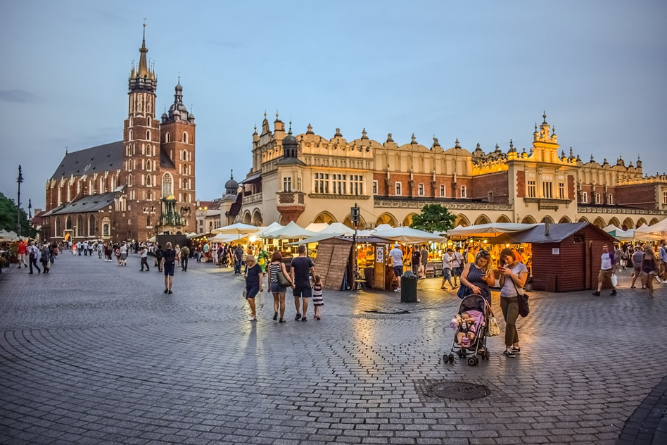 Exploring the Timeless Charm of Kraków: A Journey Through Poland's Cultural Gem